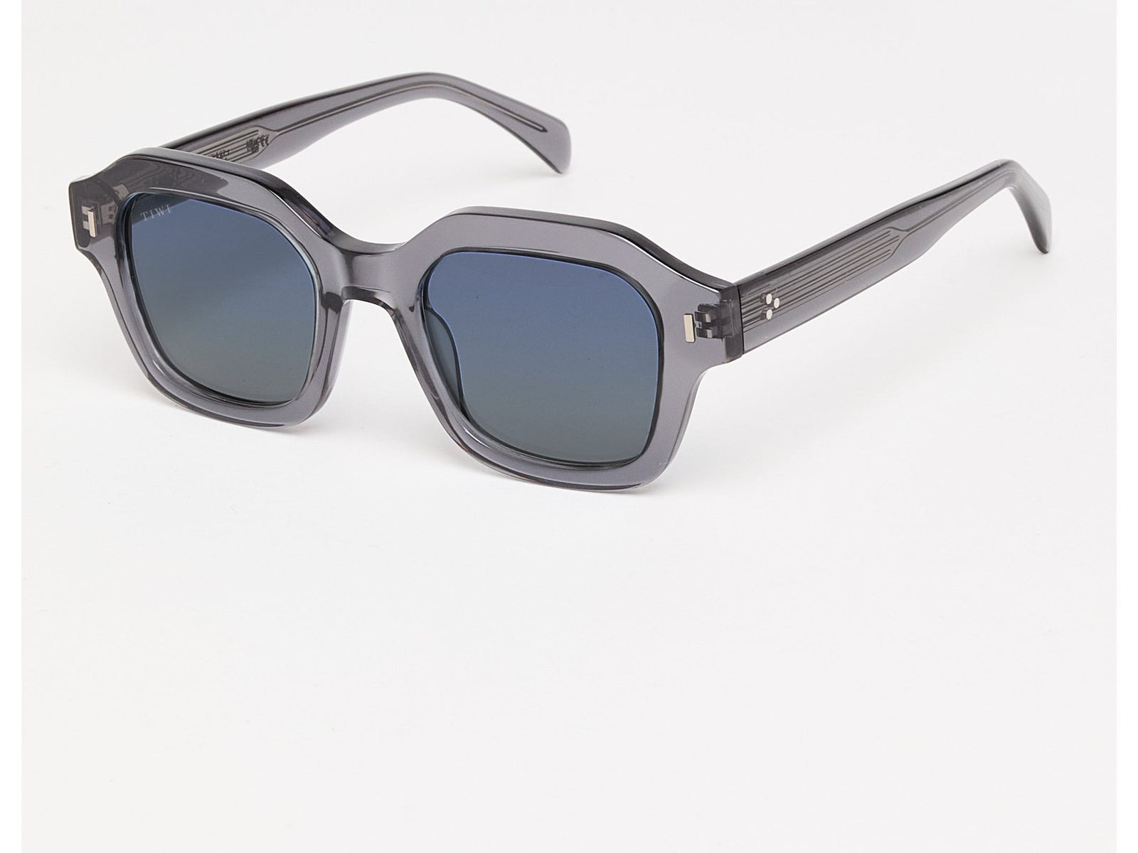 Carole - Limited 1-300 // Club edition